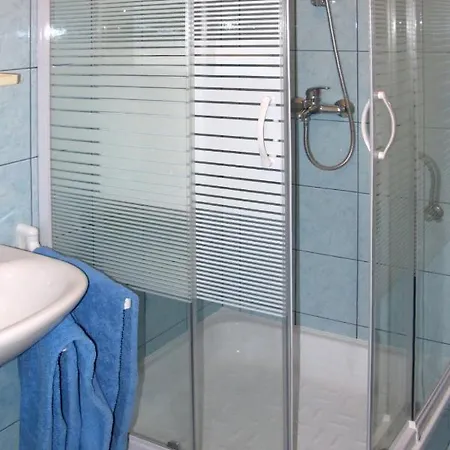 Laura - Mdn106 Appartement Ližnjan