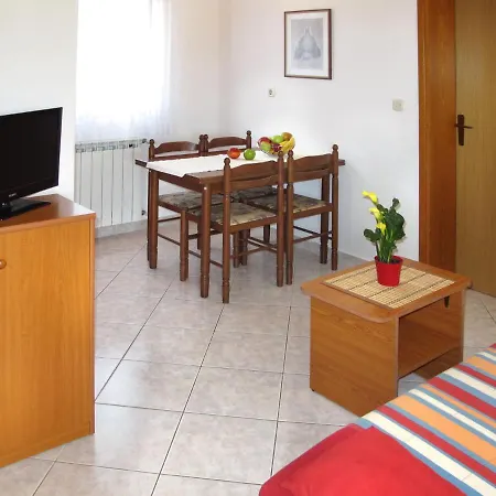 Appartement Laura - Mdn106 *